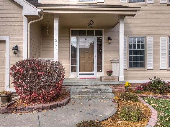 2nd image of 2606 Tulip Ln