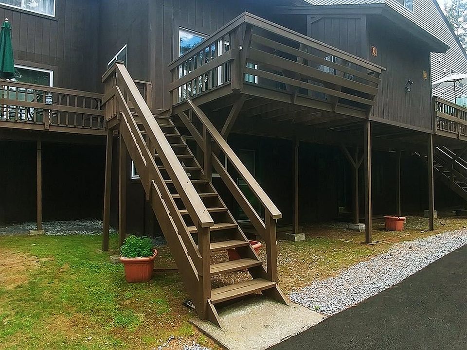 1st image of 11 Overlook Ln N #Q