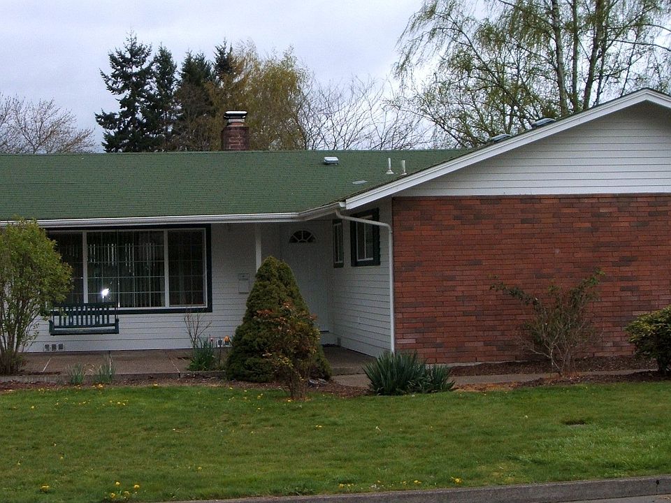 Beautiful Monmouth Home