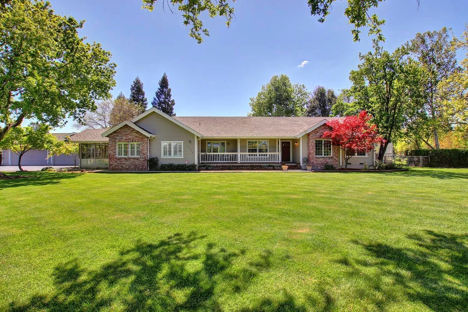 11770 Blake Rd photo 1
