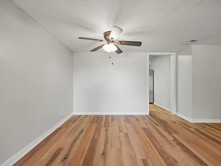 2019 Fleur De Lis Ct — Photo 7