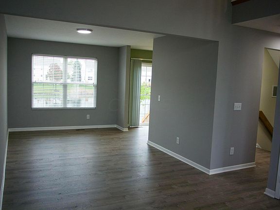 5th image of 5822 Aristides Way #10-582