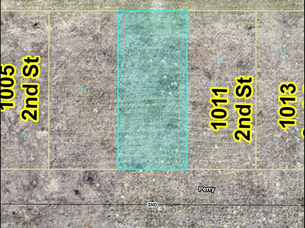 19 2nd St, Perry, KS 66073