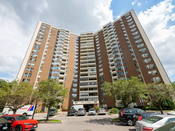 60 Pavane Linkway #706, Toronto, ON M3C 2Y6