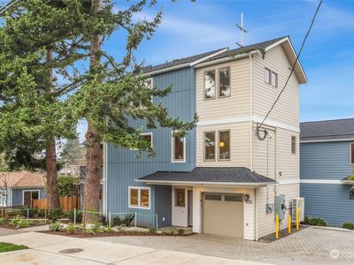 9615 Fremont Avenue N, Seattle, WA, 98103