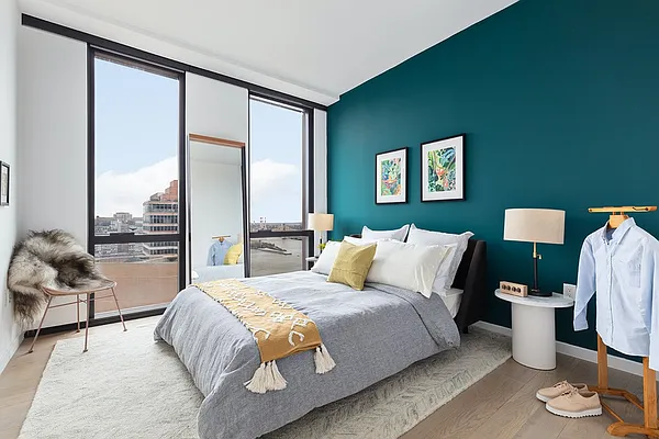 Rented by Compass | media 22