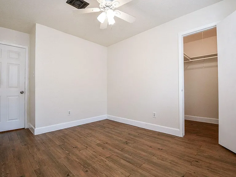506 Dalewood Dr — Photo 8