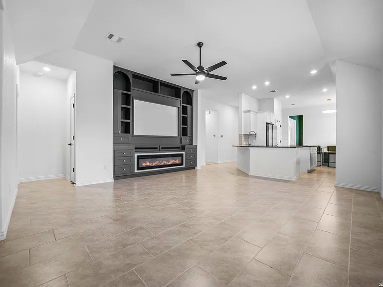3200 Falconhead — Photo 15