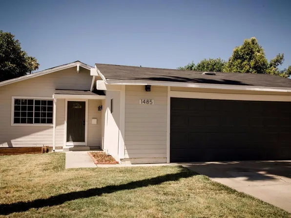 1485 Locust Dr, Tracy, CA 95376
