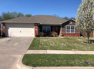 2804 W Charlotte St, Broken Arrow, OK 74011