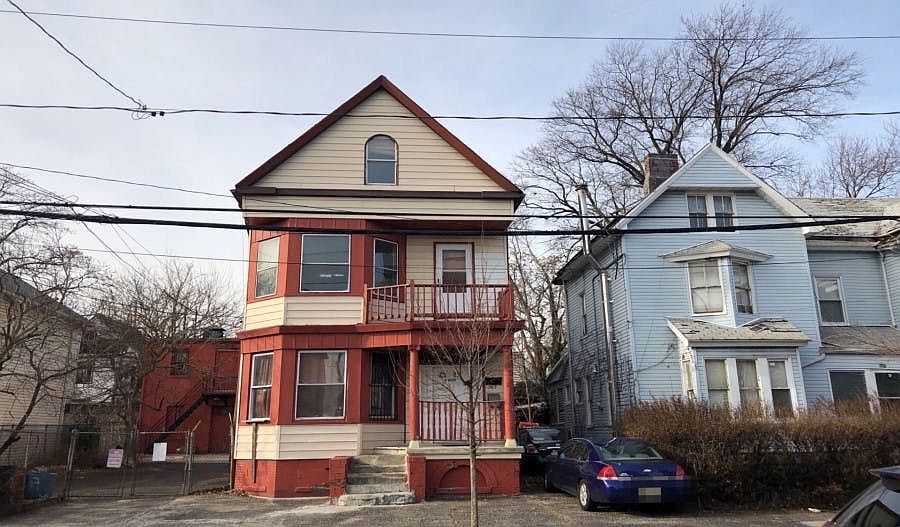1st image of 267-269 S 6th St