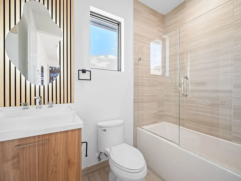 5735 SW 104th Ter — Photo 31