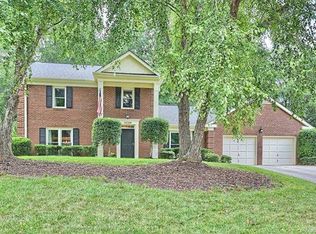 10100 Ridgemore Dr, Charlotte, NC 28277