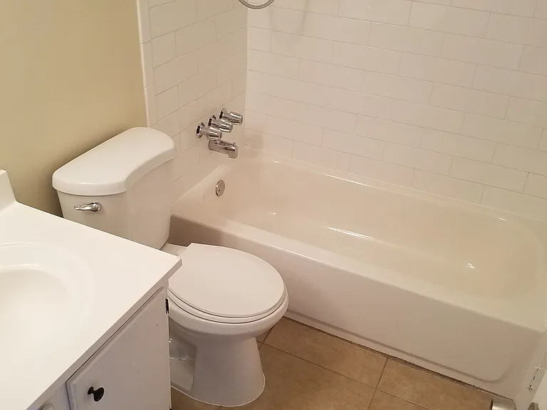 1669 Colonial Way — Photo 22
