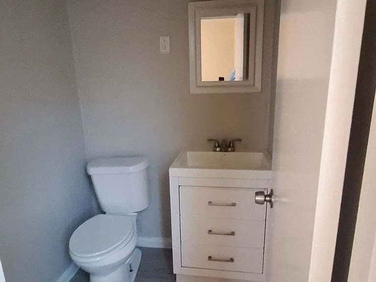 4646 Ridgepoint Dr — Photo 11