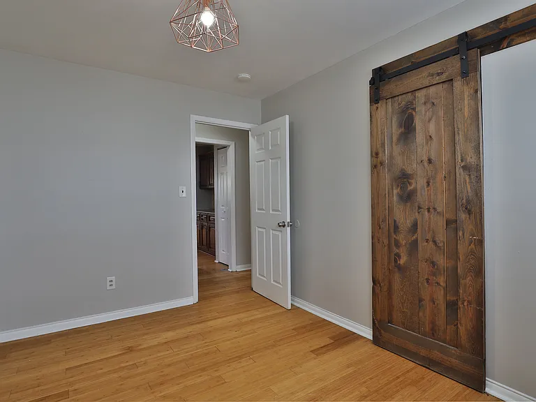 2353 Hanna Dr — Photo 16