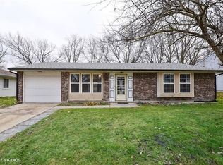 1113 Price Dr, Elgin, IL 60120