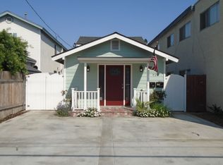 922 Loma Ave, Long Beach, CA 90804