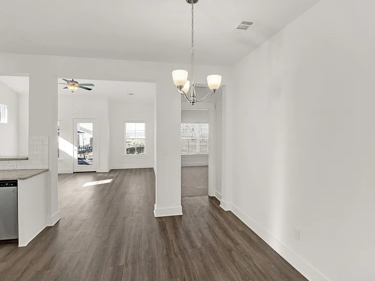 3018 Orangery Dr — Photo 12