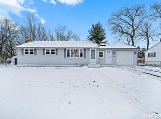 12 Dune Road, Enfield, CT 06082