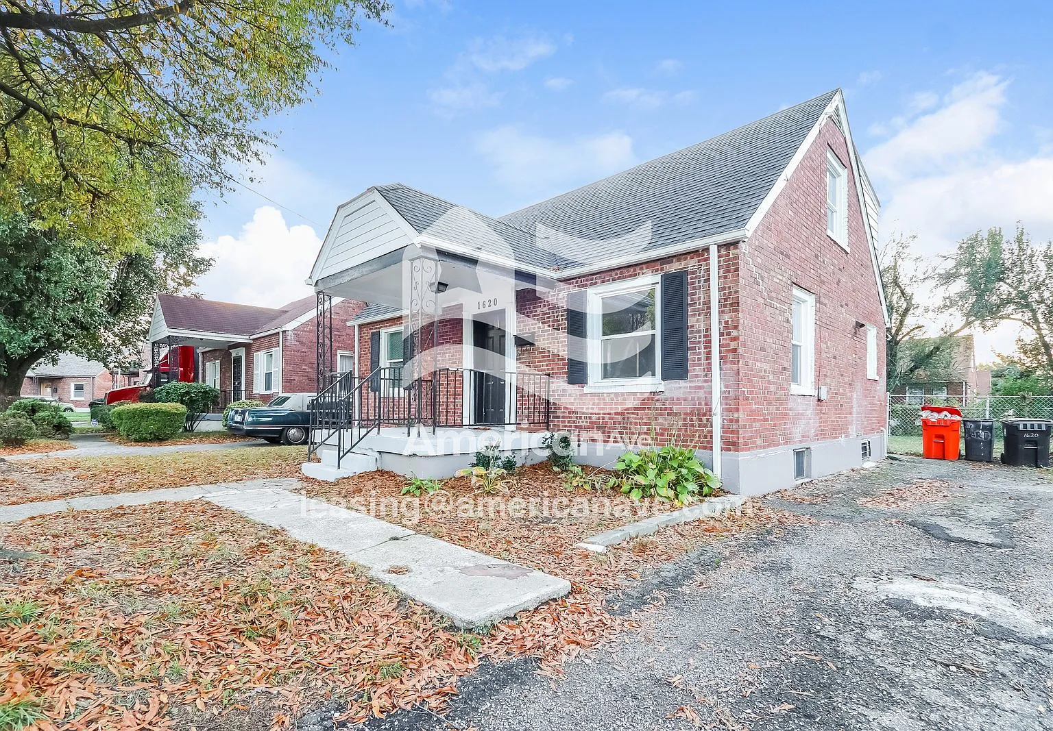 4 bed, 2.0 bath, 1392 sqft, $1,282 — Photo 3