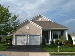 49 Foster Rd, Pennington, NJ 08534