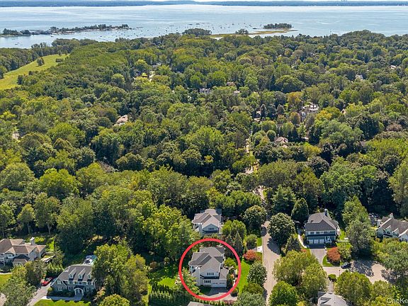 5th image of 4 Johnson Place