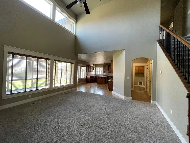 644 N Senora Way — Photo 6