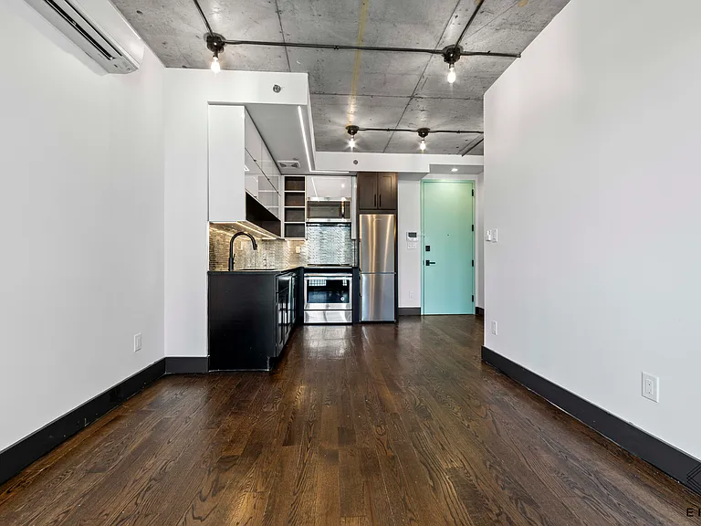 412 Herkimer St #6E — Photo 4