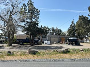 2471 SW 23rd St, Redmond, OR 97756