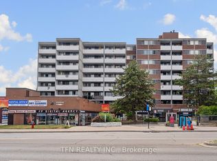 10330 Yonge St W #404, Richmond Hill, ON L4C 5N1