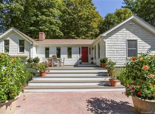 63 Sill Ln, Old Lyme, CT 06371