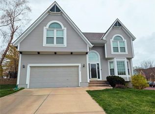 6608 W 147th Ter, Overland Park, KS 66223