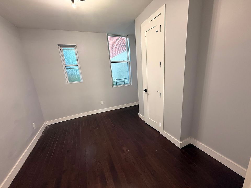 1st image of 52 Jordan Ave #1R