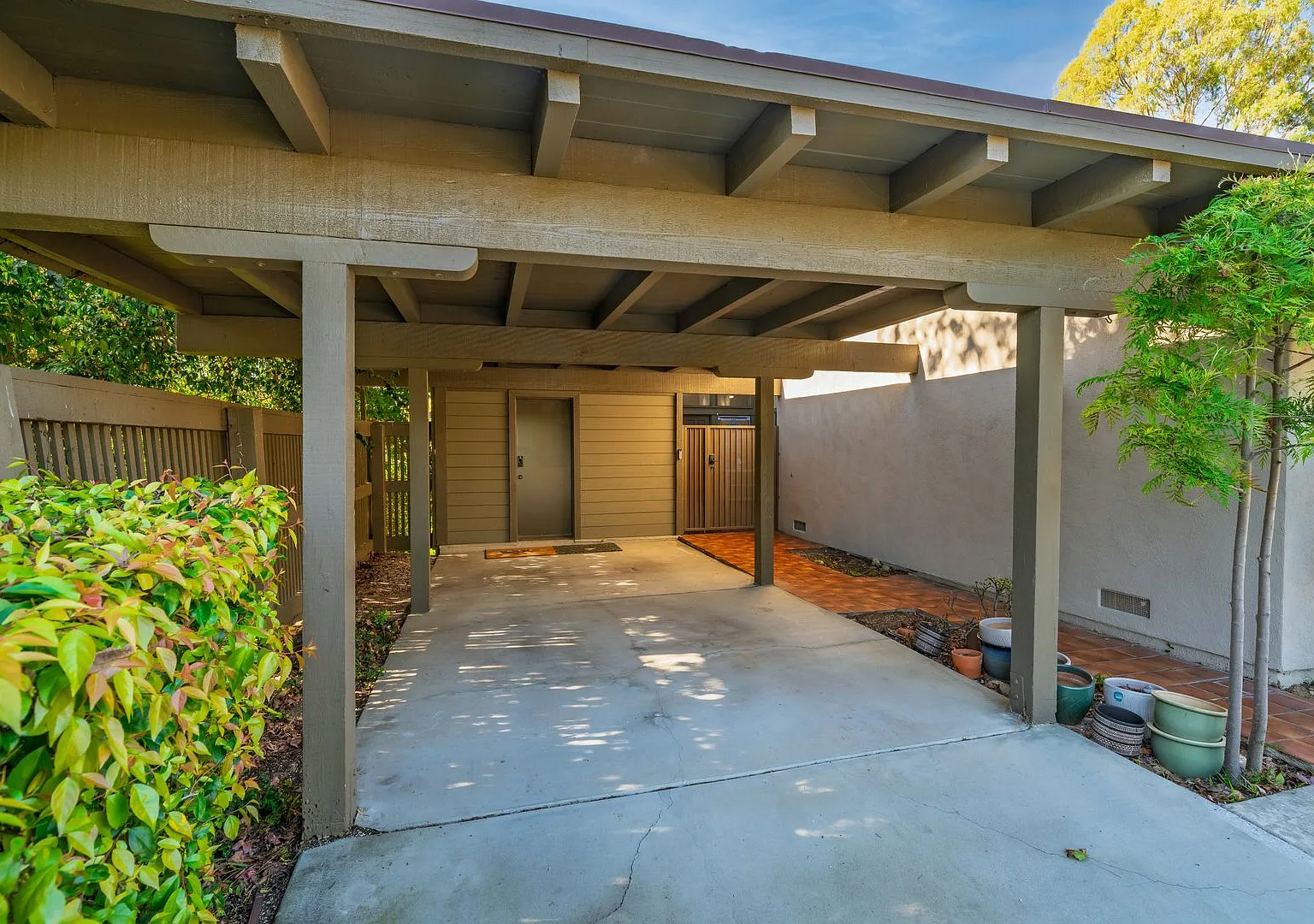 Coming Soon! Charming Irvine Condo in Desirable Solana Community! — Photo 4