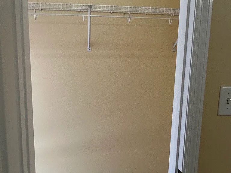 1600 Meadow Spring Dr #3 — Photo 9