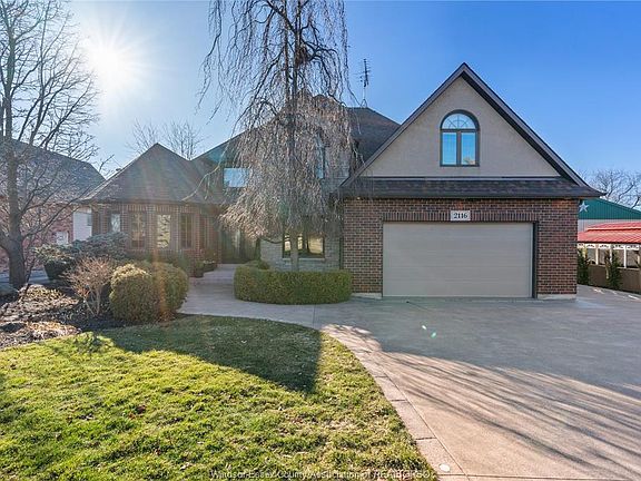 2nd image of 2116 Front Rd N