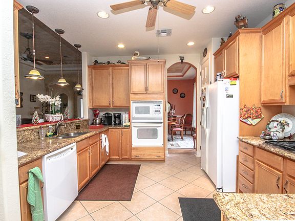 5th image of 8840 Largo Mar Dr