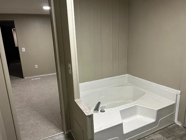garden tub