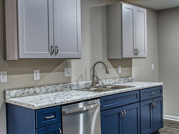 3rd image of 317 Airman Blvd