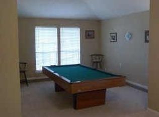 15239 Beechnut St, Houston, TX 77083