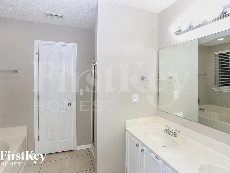 15178 Tracy Beth Rd — Photo 13
