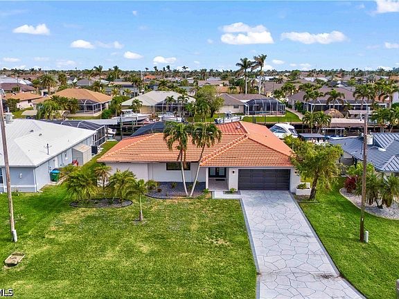 3rd image of 5323 SW 11th Ct