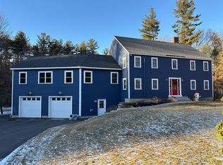 77 Rideout Rd, Hollis, NH 03049