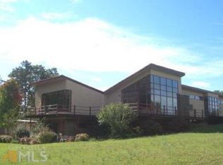 384 Lake Pointe Rd, Hartwell, GA 30643