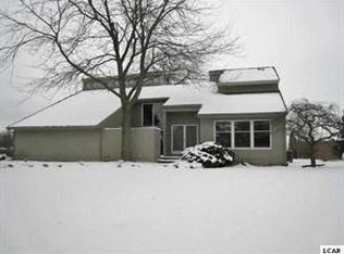 1235 Whig Hwy, Adrian, MI