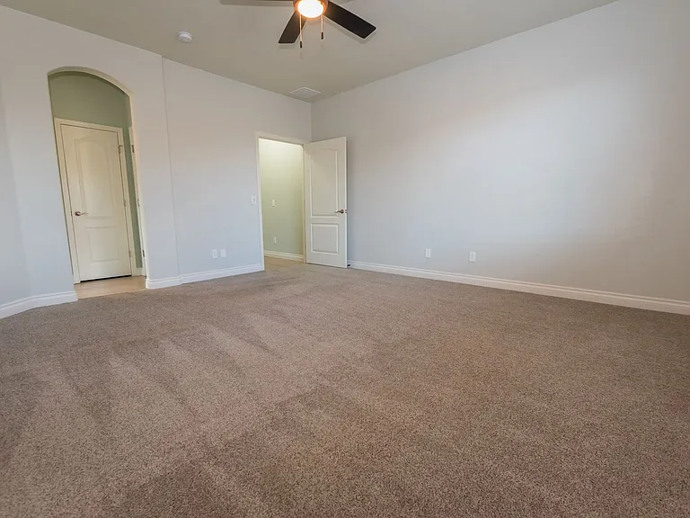 1205 Barnes Dr — Photo 17
