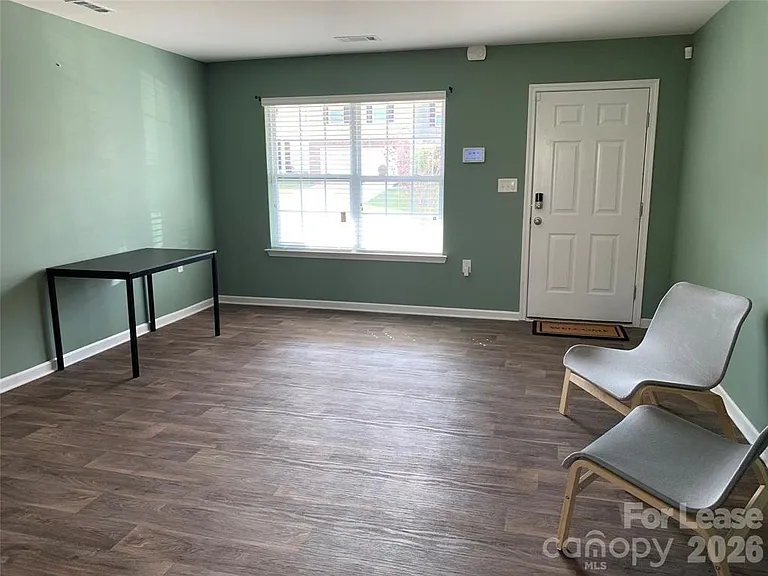 4265 Long Arrow Dr — Photo 26
