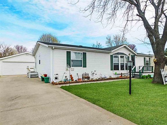 3rd image of 5422 Heartwood Ln