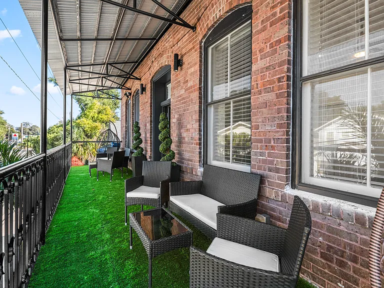 Ybor Luxe Apartments — Photo 10